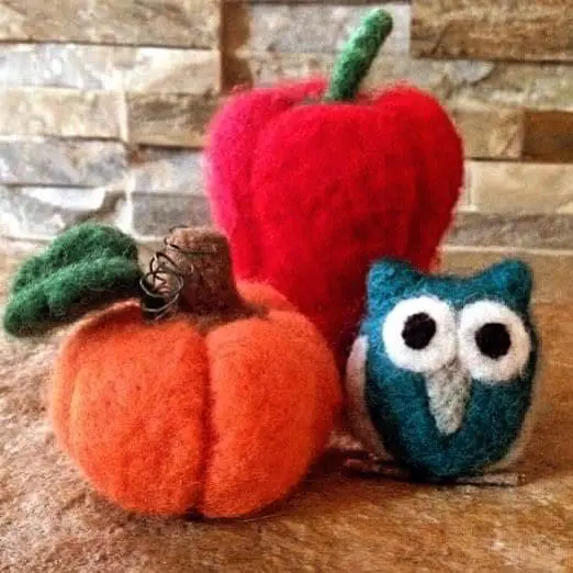 art-factory-adults-felting-fridays