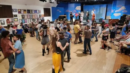 ben-lomond-square-dance-honky-tonk