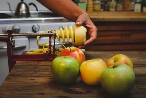 mountain-feed-apple-pie-filling-canning-class