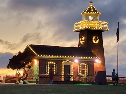 city-of-santa-cruz-holiday-glow-contest