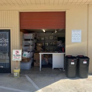 hopes-closet-donations-door