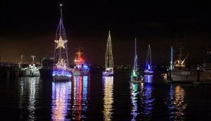 holidays-christmas-harbor-boat-parade